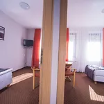 Seapark Wellness & 3*