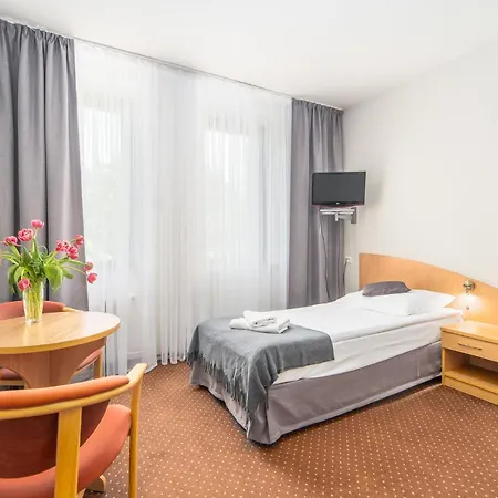 Отель Seapark Wellness & 3*