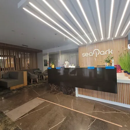Seapark Wellness & 3*