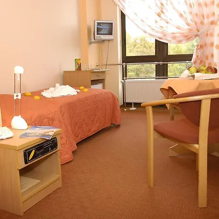 Отель Seapark Wellness &